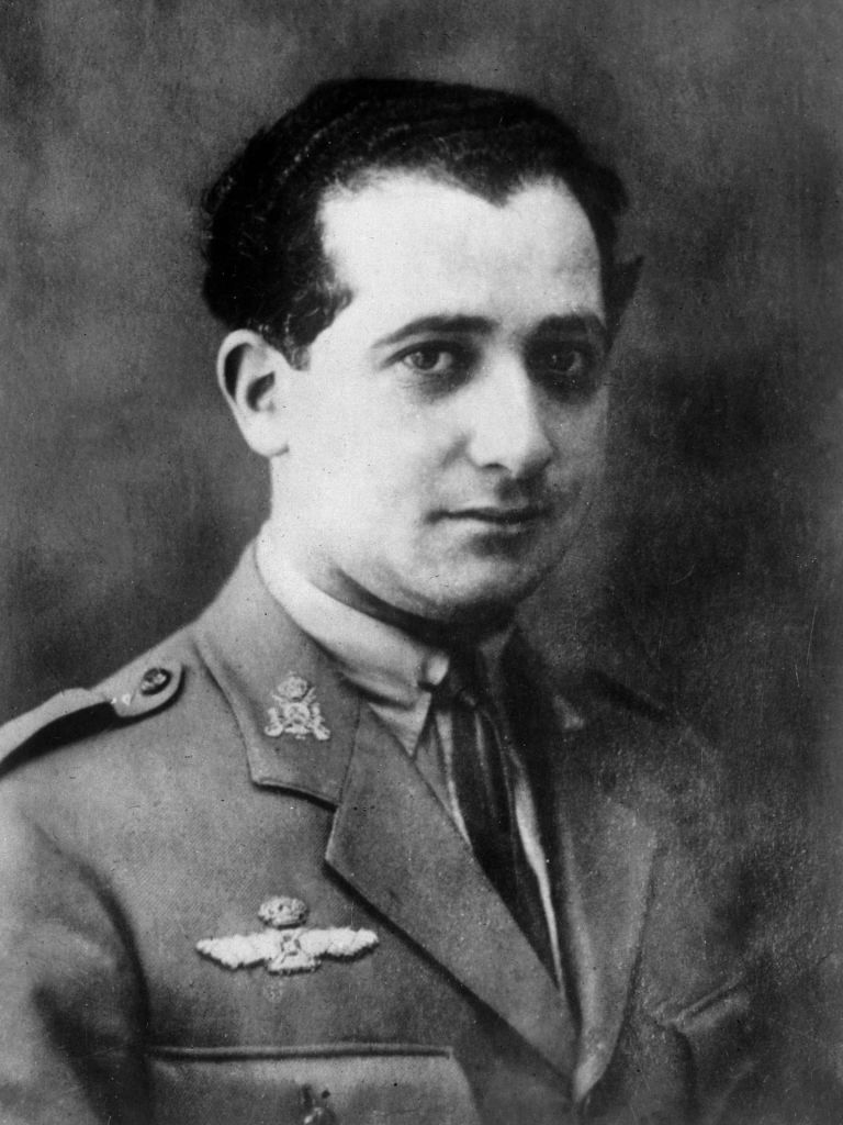 Tradicionalismo – Cien años del vuelo «Plus Ultra». La «Santa María del aire»