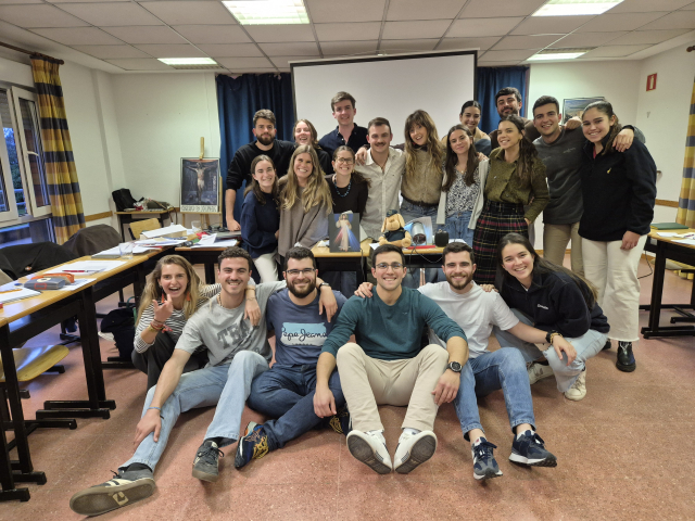 ARZOBISPADO CASTRENSE – Retiro de Jóvenes Castrenses en Galapagar