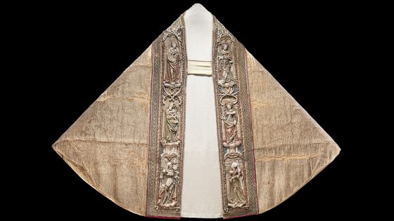 CATÓLICOS EN SEVILLA – Capa Pluvial. Catedral de Sevilla