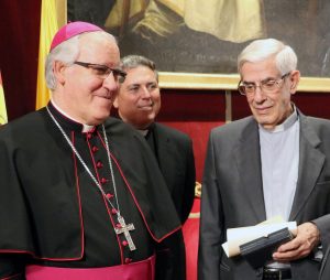 CATÓLICOS EN SEVILLA – Fallece el canónigo Francisco Javier Pérez Mantero a los 92 años