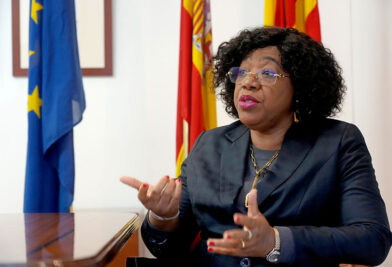 CATÓLICOS EN VALENCIA – Euphrasie Kouassi Yao, premio Harambee 2026: “La igualdad no es una teoría, es una práctica que transforma la sociedad”