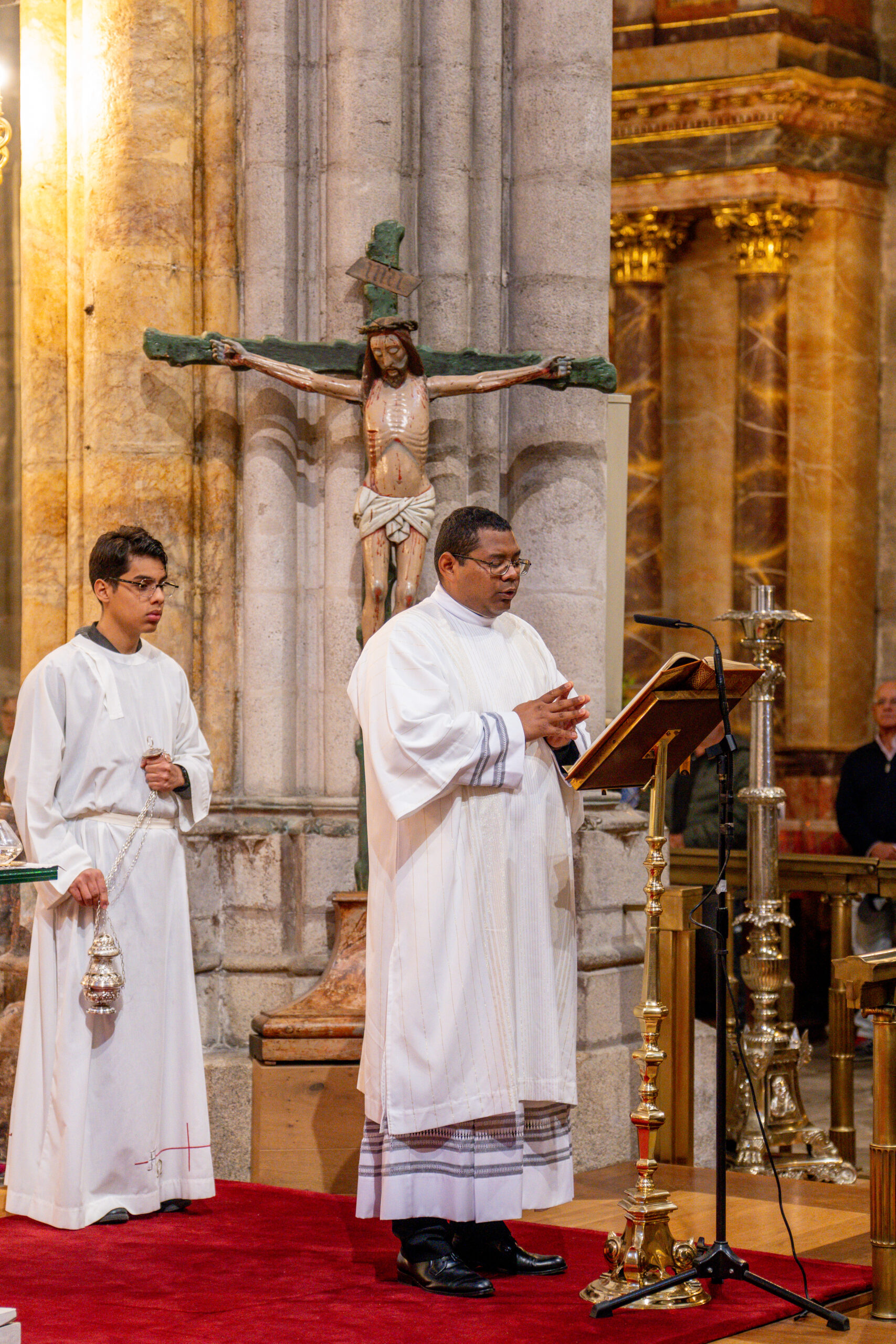 CATÓLICOS DE LUGO – Dos nuevos sacerdotes para la Diócesis de Lugo