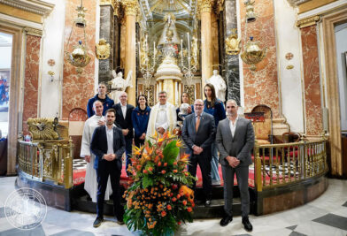 CATÓLICOS EN VALENCIA – El Valencia Basket ofrece a la Virgen de los Desamparados la Copa de la Reina