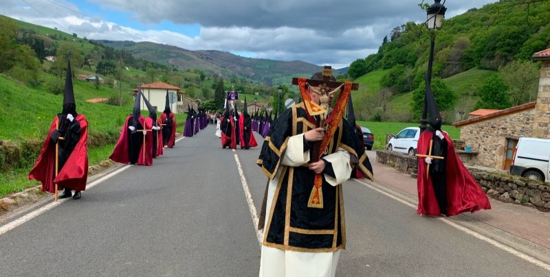 CATÓLICOS EN CANTABRIA – La Cofradía de Nuestra Señora de Valvanuz protagonizará en Selaya las procesiones del Martes y Viernes Santo