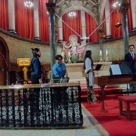 CATÓLICOS EN BARCELONA – Concert de Quaresma Stabat Mater, sota la direcció de Xavier Cuevas