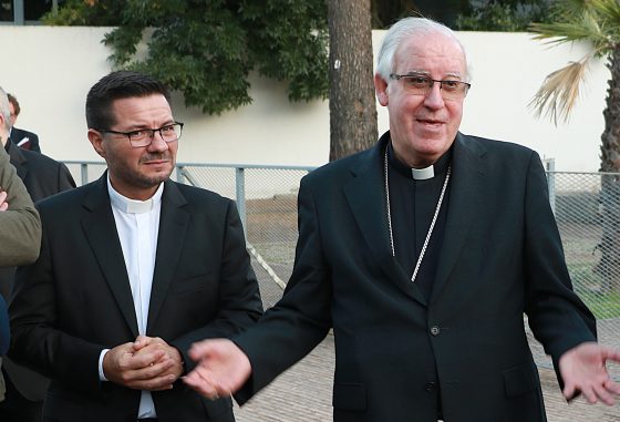 CATÓLICOS EN SEVILLA – “Somos Iglesia, Iglesia diocesana de Sevilla, sin más apellido”