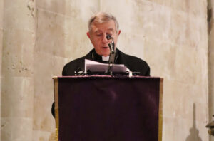 CATÓLICOS EN SALAMANCA – El obispo recuerda que Dios permanece cercano incluso en la soledad y el sufrimiento