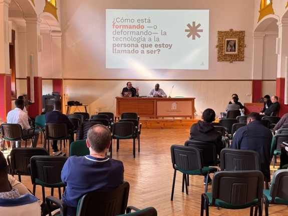 CATÓLICOS EN FERROL – Encuentro de estudiantes claretianos de ECLA en Segovia