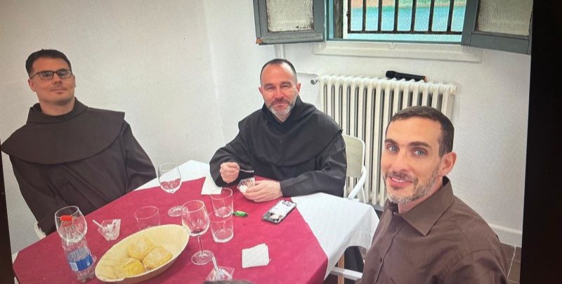 CATÓLICOS EN CANTABRIA – Padre Alejandro Salazar, OCD: “Me voy con un sentimiento de profundo agradecimiento”