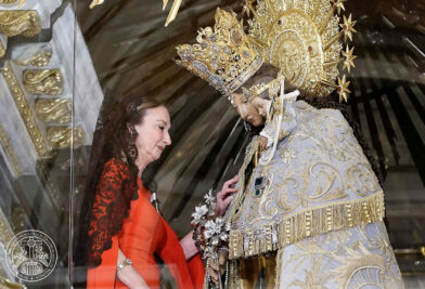 CATÓLICOS EN VALENCIA – Besamanos a la Virgen de los Desamparados de la Honorable Clavariesa  de las Fiestas Vicentinas 2026, Vicenta Evangelina Escudero