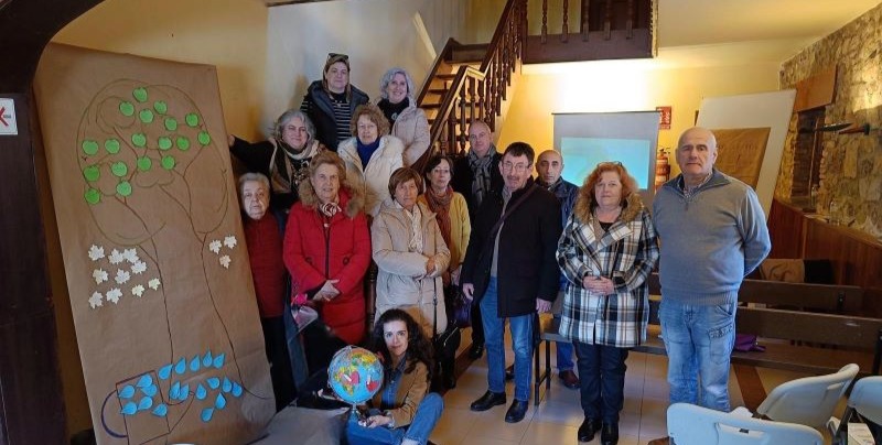 CATÓLICOS EN CANTABRIA – Encuentro de la Cáritas Arciprestal Nuestra Señora del Carmen en la parroquia de Nueva Montaña