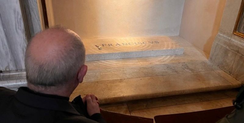 CATÓLICOS EN CANTABRIA – Monseñor Arturo Ros en RNE: «Tengo que cuidar a los sacerdotes en todos los sentidos»