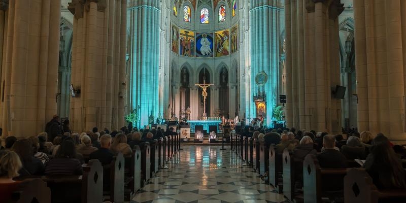 CATÓLICOS EN MADRID – Un Vía Crucis este Miércoles Santo para mirar de frente las violencias del mundo