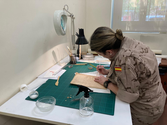 ARZOBISPADO CASTRENSE – El Archivo Eclesiástico del Ejército de Tierra impulsa un nuevo Departamento de Conservación y Restauración para la salvaguarda del patrimonio documental militar