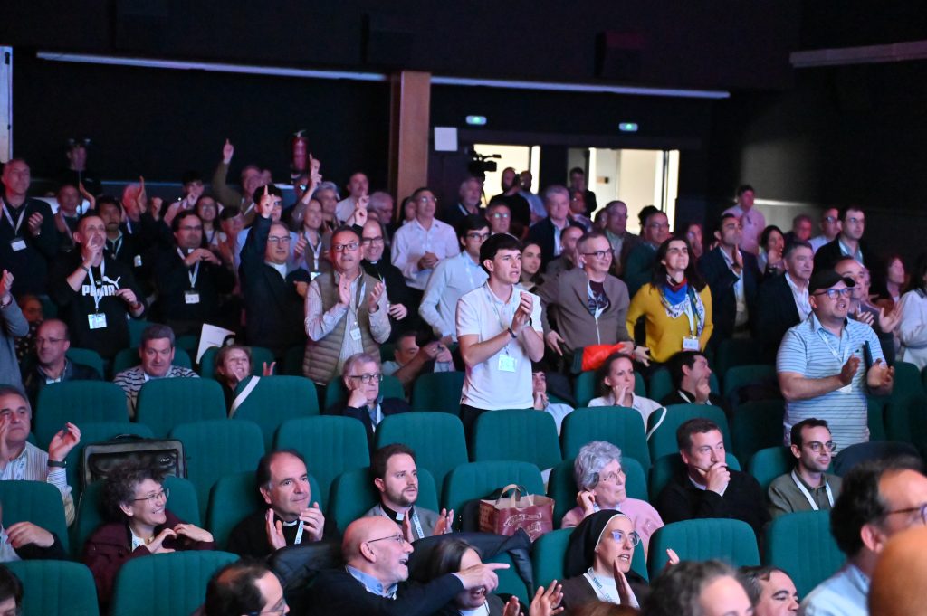 CATÓLICOS EN SALAMANCA – La Asamblea de Iglesia en Castilla marca un punto de inflexión en la aplicación del Sínodo en España