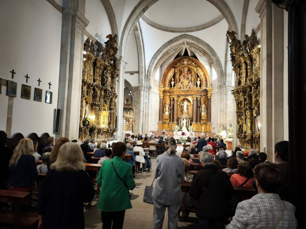 CATÓLICOS DE LUGO – El Obispo presidió la celebración de Santa Rita