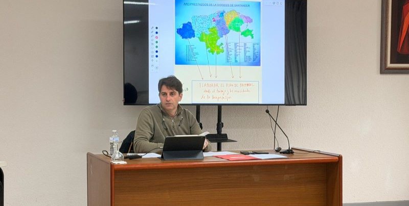 CATÓLICOS EN CANTABRIA – Óscar Lavín destaca la importancia de dar protagonismo a las diferentes delegaciones de la Vicaría de Evangelización