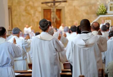 CATÓLICOS EN VALENCIA – Este jueves, festividad de Jesucristo Sumo y Eterno Sacerdote, presidida por el Arzobispo, en el Seminario Mayor en Moncada