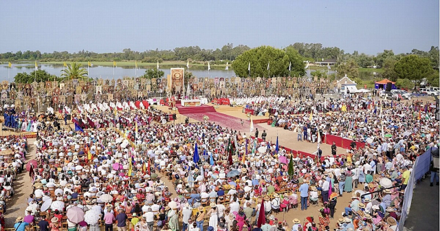 ARZOBISPADO CASTRENSE – Una experiencia de fe, convivencia y tradición: representación de la Academia Básica del Aire y del Espacio en el Rocío 2026.