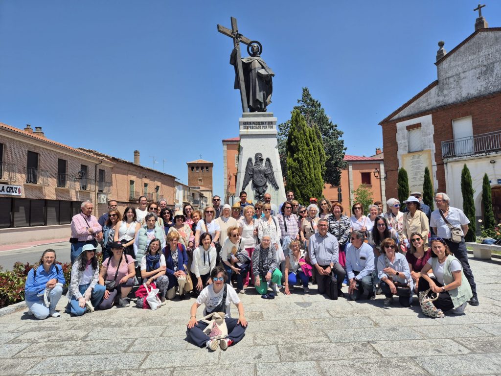 CATÓLICOS EN ÁVILA – Los laicos de la diócesis peregrinan a Fontiveros en la víspera de Pentecostés