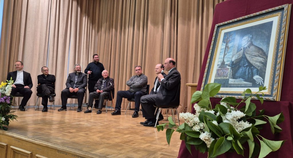 CATÓLICOS EN ÁVILA – El clero abulense celebra a su patrono San Juan de Ávila con una jornada de fraternidad y formación