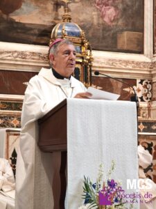 CATÓLICOS EN SALAMANCA – El papa León XIV concede la medalla Pro Ecclesia et Pontifice a Carmen Calzada Feliú
