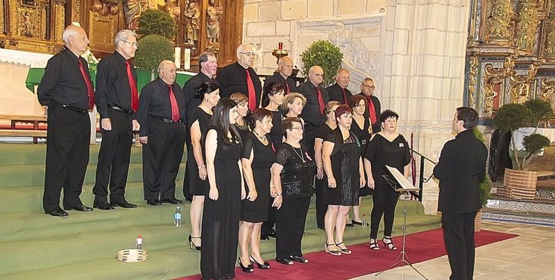 CATÓLICOS EN CANTABRIA – Santa María de los Ángeles de San Vicente de la Barquera acoge el LVII Certamen de la Canción Marinera