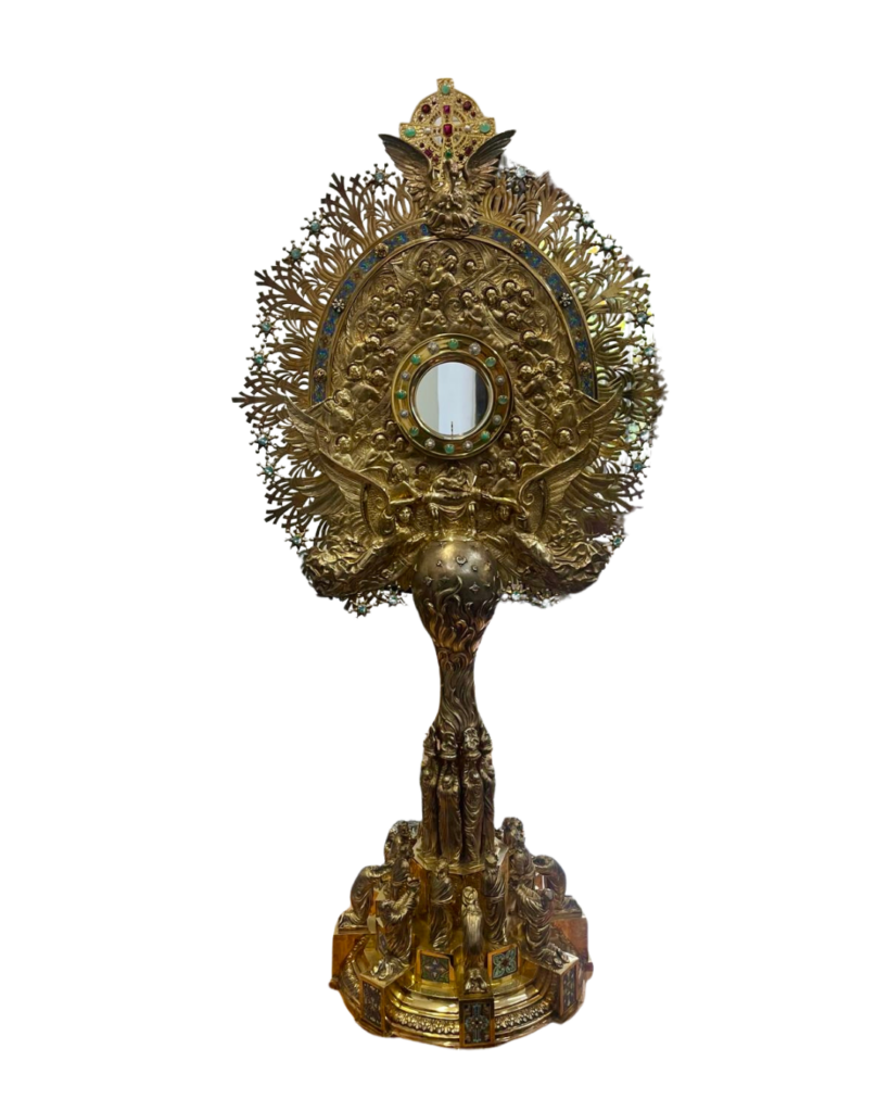 CATÓLICOS DE ASTURIAS – La Visita Pastoral al Arciprestazgo de El Caudal se corona con una gran procesión del Corpus en Mieres