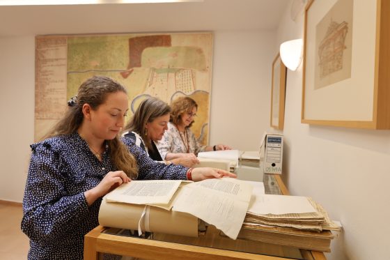 CATÓLICOS EN SEVILLA – Entre la esclavitud y la libertad  a través de la documentación de la Iglesia en Sevilla