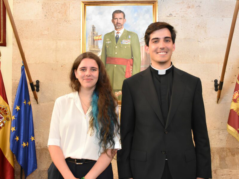 CATÓLICOS EN VALENCIA – El sacerdote Luis González, premiado como uno de los 27 mejores expedientes universitarios