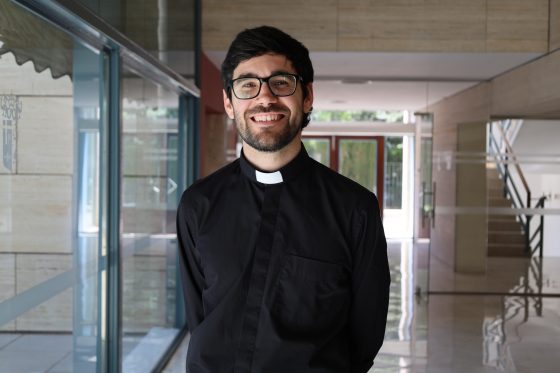 CATÓLICOS EN SEVILLA – Pablo Bernal: «Me gustaría ser un sacerdote con el corazón volcado a Dios y a los demás»