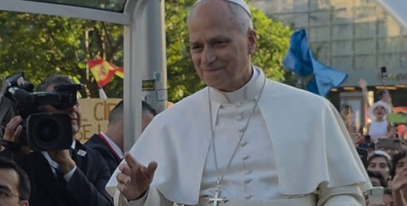 CATÓLICOS EN CANTABRIA – Monseñor Arturo Ros: «Estoy sorprendido de la fuerza y vitalidad que ha mostrado el Papa hoy»