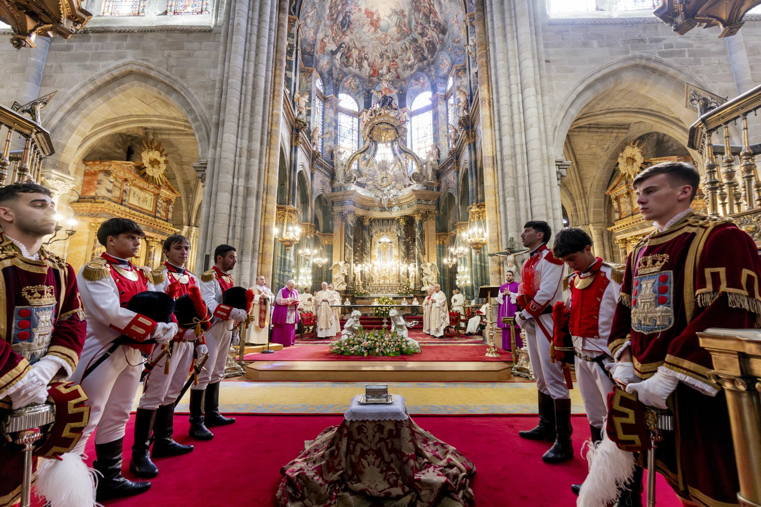 CATÓLICOS DE LUGO – Ofrenda del Reino de Galicia al Santísimo Sacramento: más de tres siglos reuniendo a Galicia