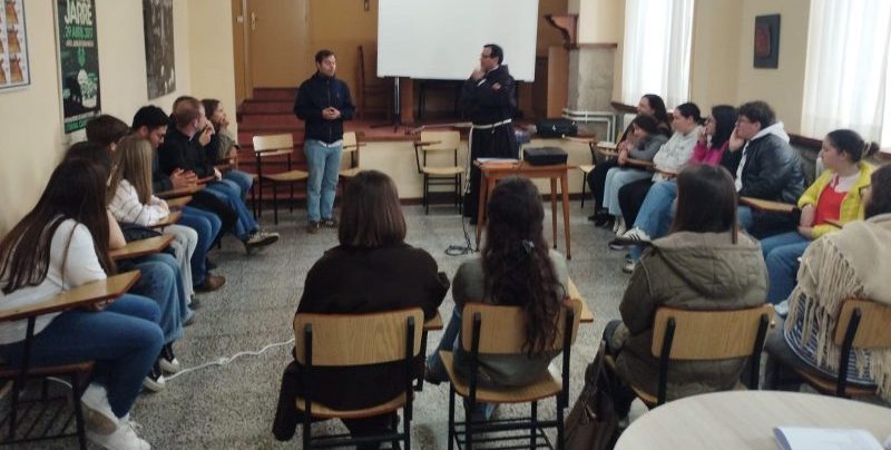 CATÓLICOS EN CANTABRIA – María Bulnes, de Liébana: “La respuesta de nuestros jóvenes para ir a ver al Papa ha sido una gozada”