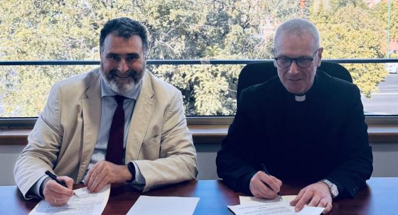 CATÓLICOS EN SEVILLA – La Facultad de Teología y la Hermandad de Los Estudiantes renuevan la Beca ‘Don Juan del Río Martín’