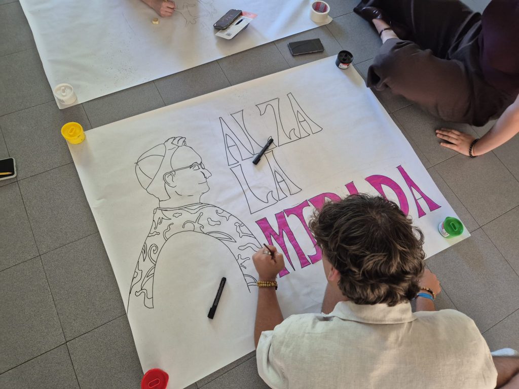 CATÓLICOS EN ÁVILA – «Queremos salir de allí más llenos»: jóvenes abulenses, a horas de encontrarse con el Papa León XIV en Madrid