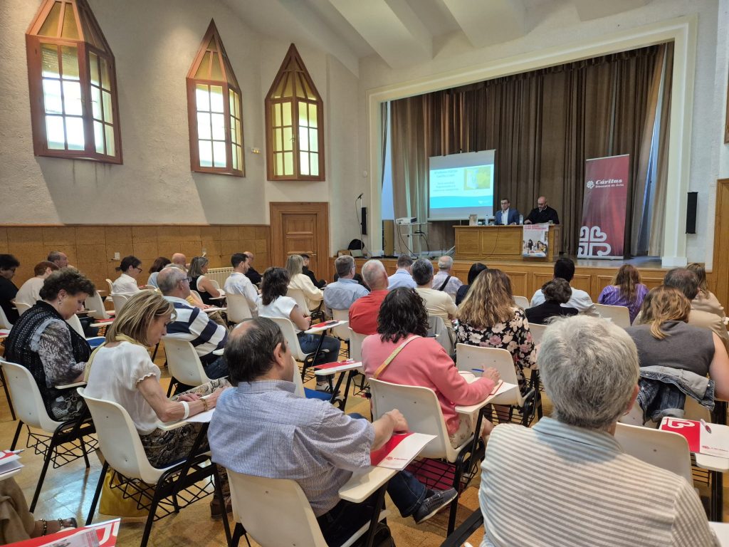 CATÓLICOS EN ÁVILA – Más de 30.000 abulenses caen bajo el umbral de la pobreza tras pagar la vivienda, según el Informe FOESSA de Castilla y León