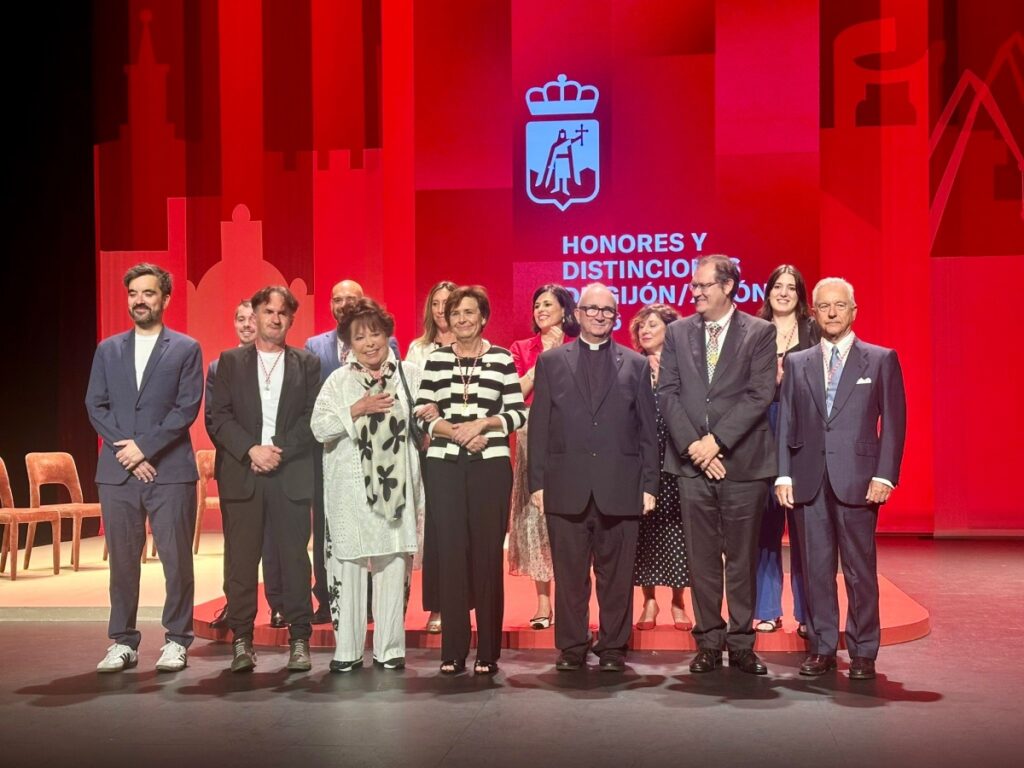CATÓLICOS EN FERROL – Gijón concede su Medalla de Oro a los Misioneros Claretianos