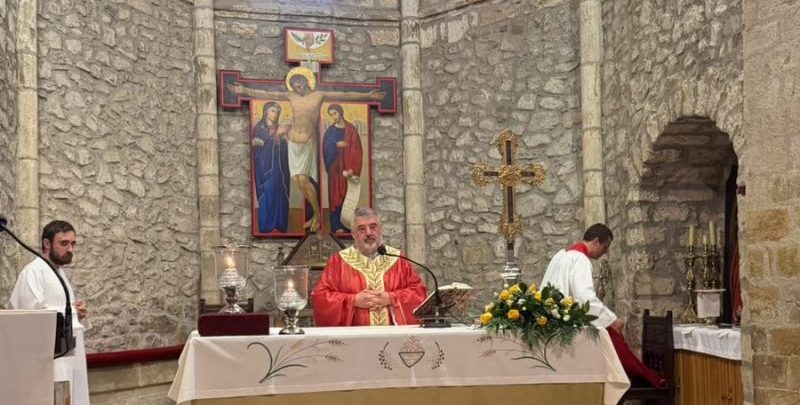 CATÓLICOS EN CANTABRIA – El arzobispo de Zaragoza recuerda que venerar la Cruz es salir al mundo para venerar a Cristo con la propia vida