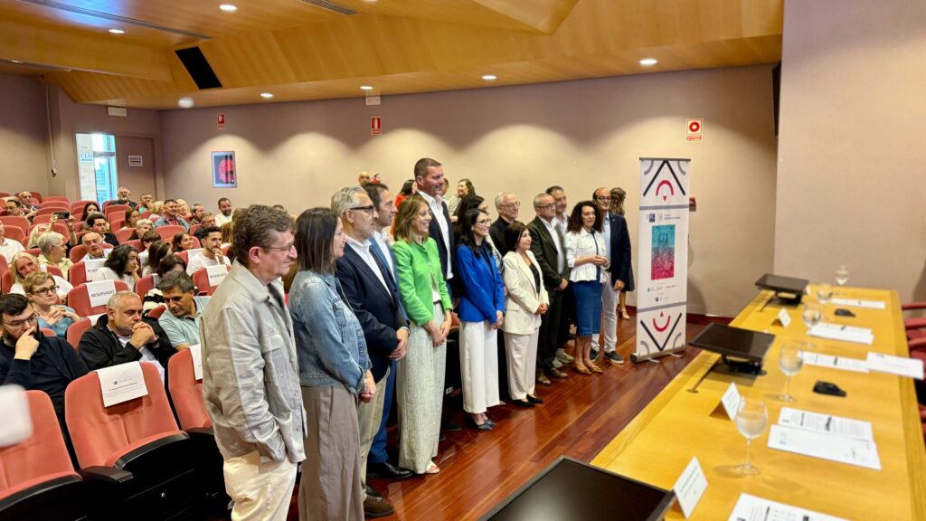 CATÓLICOS DE LUGO – O bispo participa na inauguración da Cátedra de Xestión Cultural da USC