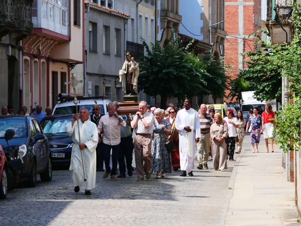CATÓLICOS DE LUGO – La Estación de Monforte celebra a la Virgen del Carmen
