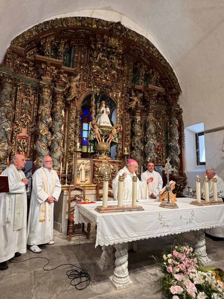 CATÓLICOS DE ASTURIAS – Una radio por la dignidad, en Santo Domingo