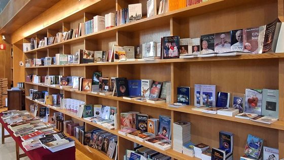 CATÓLICOS EN SEVILLA – La Librería Diocesana de Sevilla ofrece descuentos antes de las vacaciones