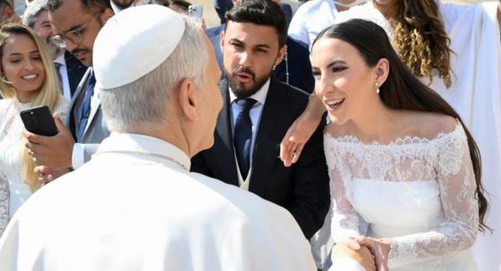 CATÓLICOS EN SEVILLA – El Papa convoca a un encuentro sobre la familia con motivo del décimo aniversario de la Amoris Laetitia