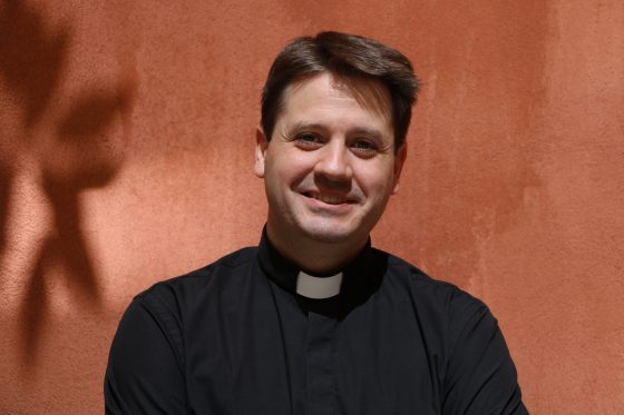 CATÓLICOS EN SEVILLA – Manuel Jiménez, delegado diocesano de Pastoral con Jóvenes : “Hay un deseo de verdad en los jóvenes” 