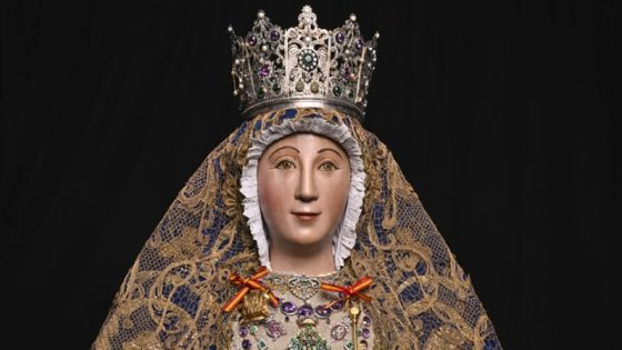 CATÓLICOS EN SEVILLA – La Virgen de los Reyes espera a los fieles en besamanos hoy y mañana
