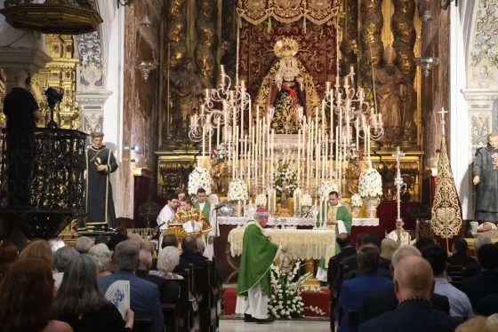 CATÓLICOS EN SEVILLA – El arzobispo de Sevilla en el 425º aniversario de Los Panaderos: «Sed fieles a Cristo, a la Iglesia y a los pobres»