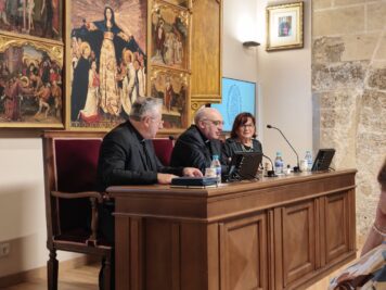 CATÓLICOS EN VALENCIA – El Arzobispo de Valencia se reúne con las secciones diocesanas de la Adoración Nocturna Femenina Española