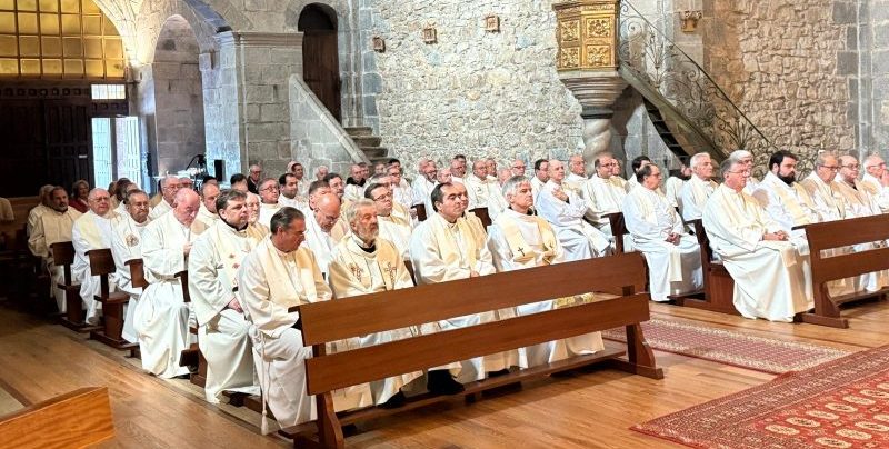 CATÓLICOS EN CANTABRIA – Jesús Casanueva, vicario episcopal del Clero: “El sacerdote es muy importante en nuestra vida cristiana”