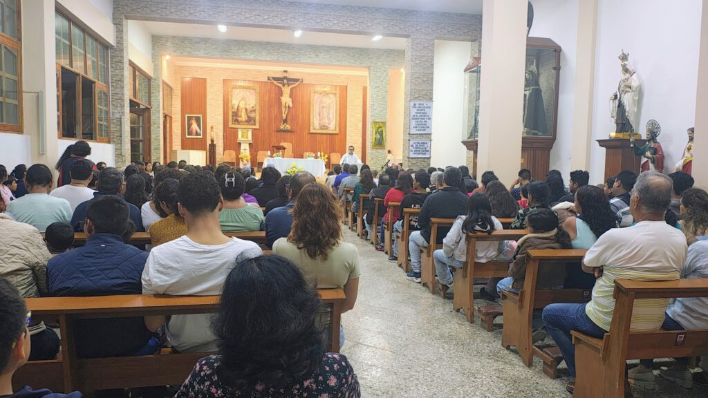 CATÓLICOS EN VALENCIA – Fiesta por el XV Aniversario CVMD en Perú